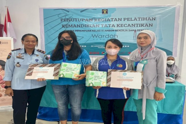 Rampungkan Pelatihan Tata Kecantikan, WBP LPP Ambon Dapat Sertifikat