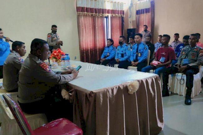 Gandeng Polres KKT, Bapas Saumlaki Gelar Sosialisasi Hukum Kepada Klien Pemasyarakatan