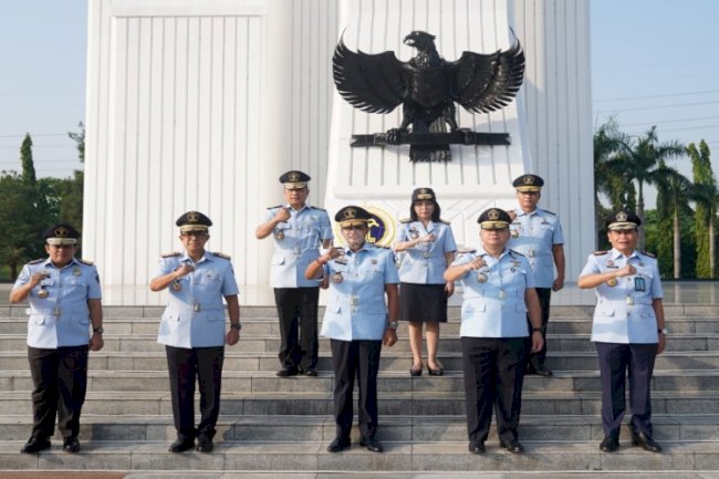 Jelang HDKD, Jajaran Kemenkumham Kenang dan Beri Penghormatan Bagi Para Pahlawan di TMP Kalibata