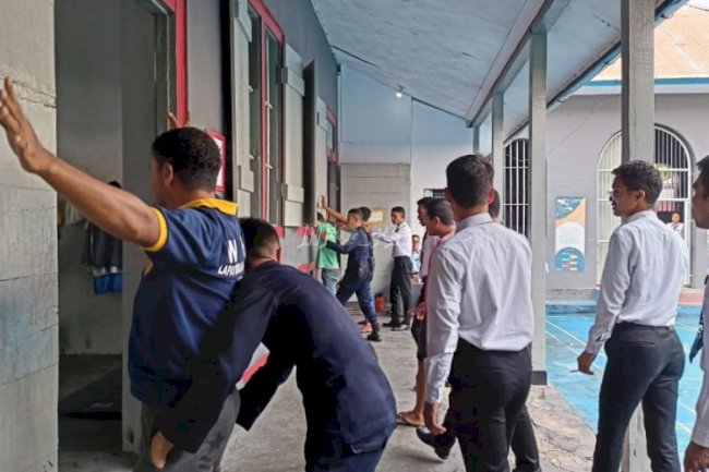 Deteksi Dini Gangguan Kamtib, Petugas Lapas Bandanaira Kembali Geledah WBP