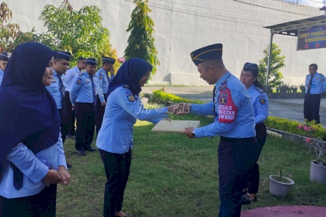 Momen Mengharukan, LPKA Palu Lepas Dua Petugas Terbaiknya Alih Tugas