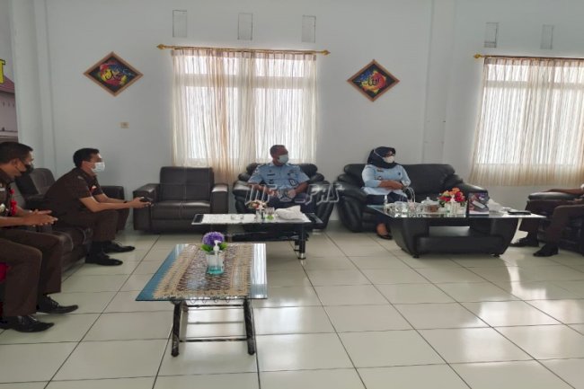 Tingkatkan Efektivitas Pengawasan Klien, Bapas Ambon Gaet Kejari Terdekat