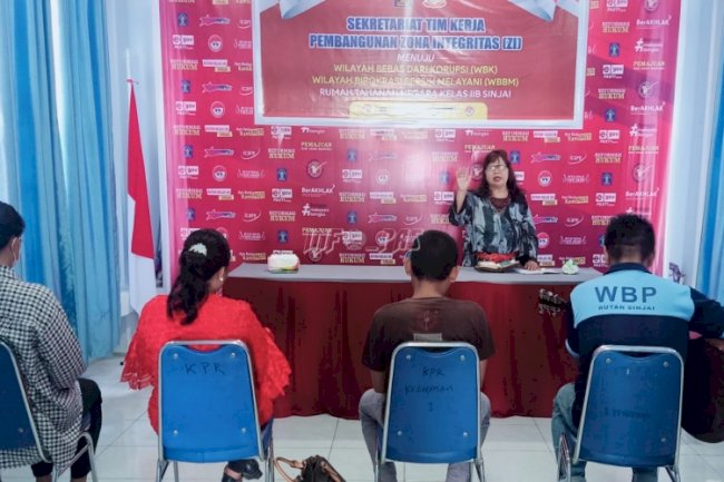 Gapai Kedamaian Diri, WBP Rutan Sinjai Dibekali Bimbingan Kerohanian