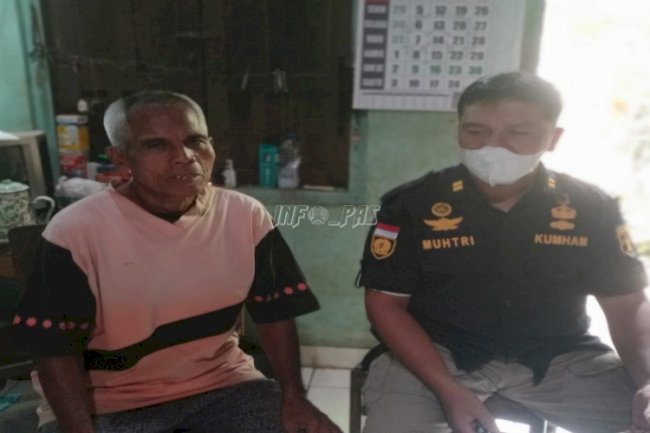 Datangi Rumah Klien PB, PK Bapas Wonosari Pantau Program Bimbingan