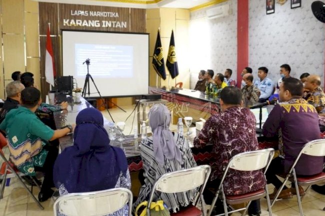 Petugas Lapas Narkotika Karang Intan Ikuti Penguatan Kedisplinan dari Biro Kepegawaian