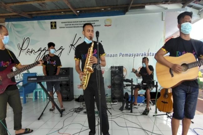 Lebih Dekat dengan Rutarokustik Band, Wadah Seni WBP Rutan Tanah Grogot