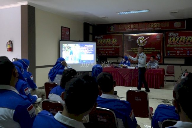 Tim Humas Rutan Perempuan Bandung Berguru ke Lapas Banjar