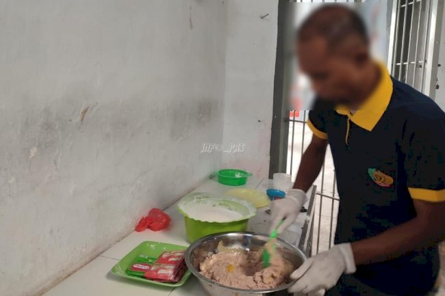 WBP Lapas Bandanaira Semakin Produktif, Olah Ikan Menjadi Bakso