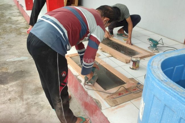 Pesanan Berdatangan, WBP Rutan Masohi Makin Giat Buat Mebel 