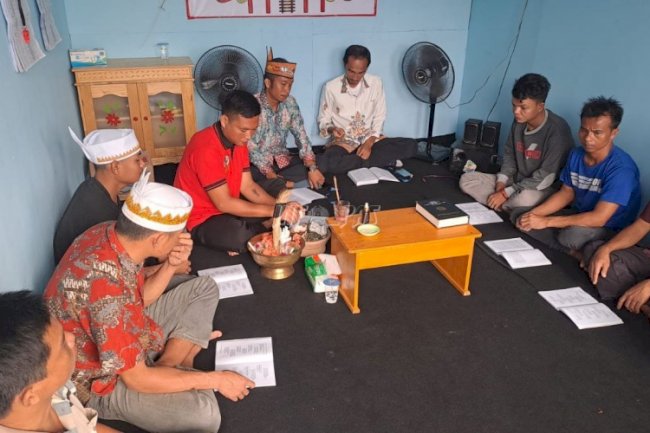 Bersama Kemenag, Lapas Palangka Raya Berikan Pembinaan Rohani Hindu Kaharingan bagi WBP