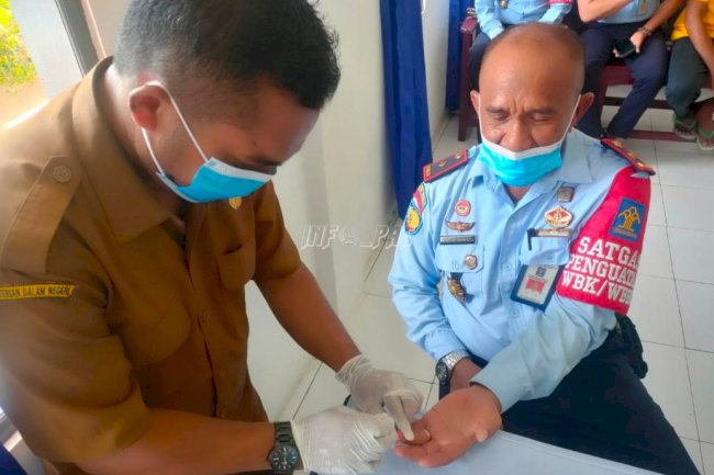 Jalani Tes Deteksi, Petugas dan WBP Lapas Wahai Bebas dari HIV/AIDS