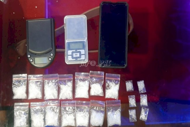 Razia, Lapas Nunukan Serahkan Temuan Barang Terlarang ke Satresnarkoba Polres Nunukan