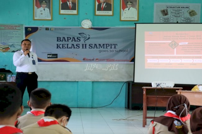 Bapas Sampit Goes to School Berlanjut, Kali Ini Sambangi SMP Negeri 1 Sampit