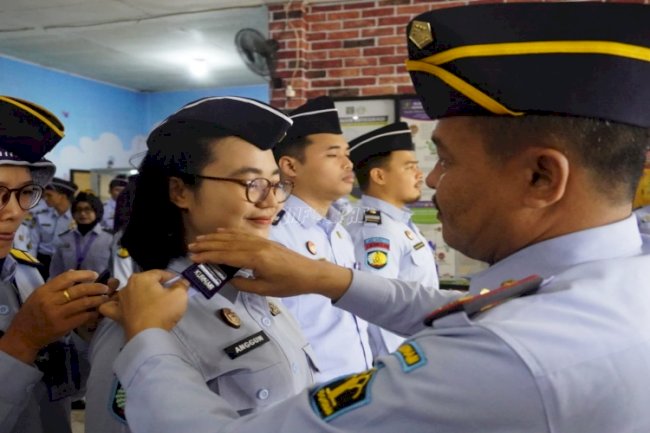 28 Petugas Lapas Narkotika Karang Intan Naik Pangkat