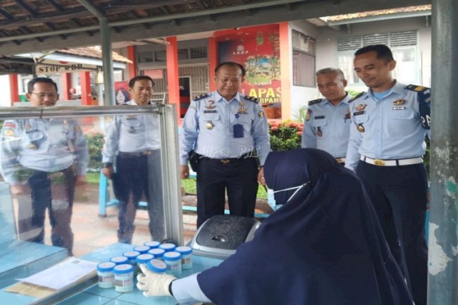  Petugas Lapas Tanjungpandan Jalani Tes Urine Mendadak