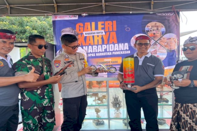 Lapas Narkotika Pamekasan Pamerkan Karya Warga Binaan Lewat Galeri Karya Narapidana