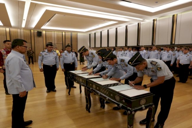 Lantik JFT Pembina dan Pengaman Pemasyarakatan, Sesditjenpas: Harus Lebih Mengayomi dan Humanis kepada Warga Binaan