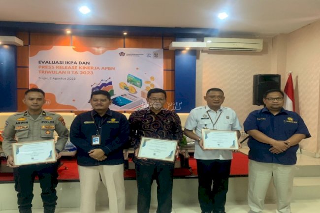 Rutan Sinjai Raih Penghargaan Satker Nilai IKPA Terbaik III dari KPPN Sinjai