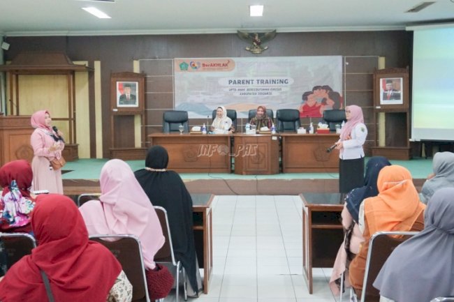 Diundang Jadi Narasumber, Tim Hukum GA Bapas Surabaya Tegaskan Negara Jamin Hak Anak