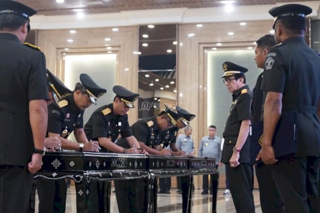 Menkumham Lantik Pimpinan Tinggi Pratama dan Pejabat Fungsional Ahli Utama 