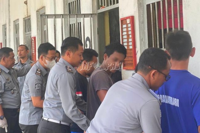 Satops Patnal Lapas Banjarbaru Kembali Razia Kamar Hunian Warga Binaan