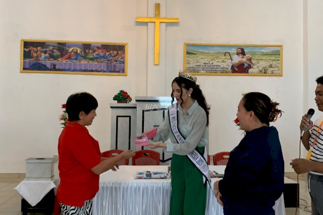 Warga Binaan Lapas Perempuan Manado Demo Make-Up Bersama Voice of Women Indonesia