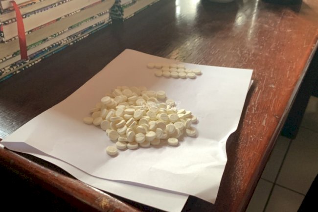 Petugas Lapas Semarang Gagalkan Penyelundupan Ratusan Pil Koplo