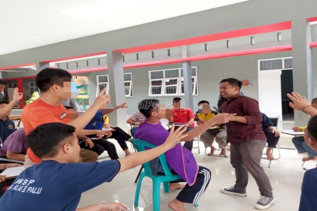 LPKA Palu Latih Anak Binaan Keterampilan Pangkas Rambut