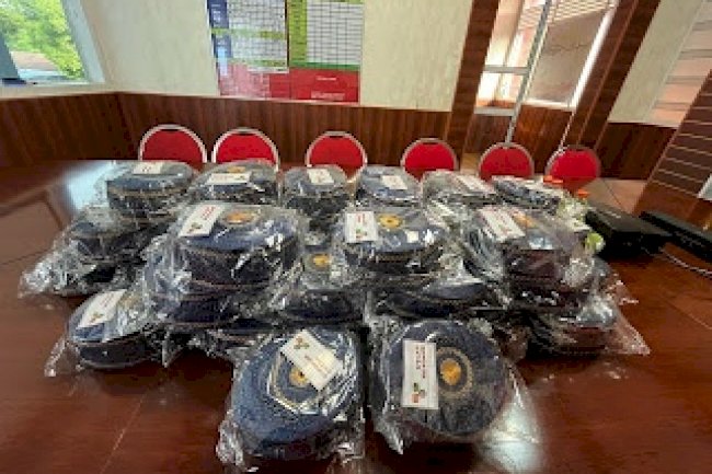 Banjir Pesanan, Warga Binaan Lapas Takalar Produksi 36 Songkok Anyam 