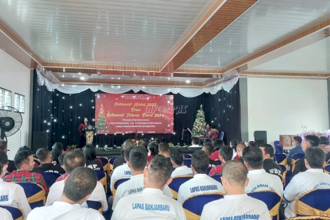 Damai Kasih Natal, Warga Binaan Lapas Narkotika Karang Intan Ikuti Ibadah Bersama