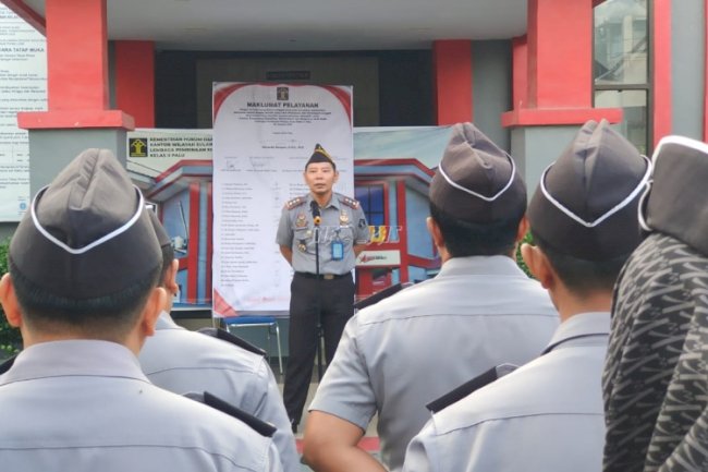 Jajaran LPKA Palu Teken Pakta Integritas dan Maklumat Pelayanan