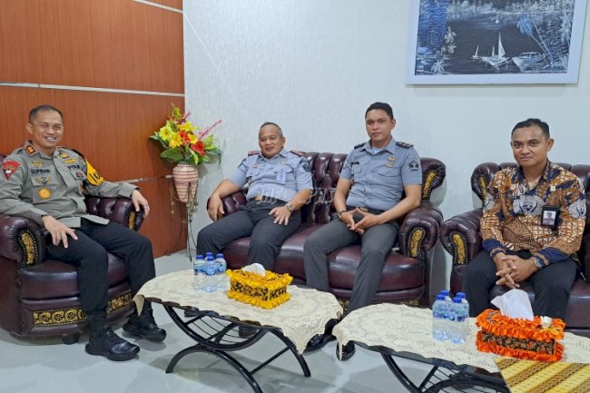 Kalapas Kalabahi dan Kapolres Alor Bahas Kerja Sama Bidang Pembinaan dan Pengamanan