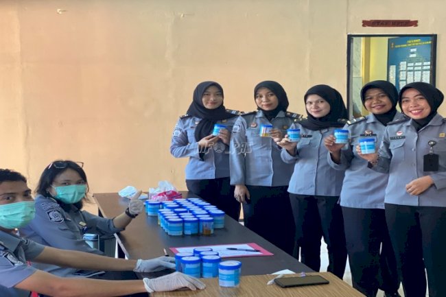 Perangi Narkoba, Lapas Banjarbaru Mendadak Tes Urine Petugas  