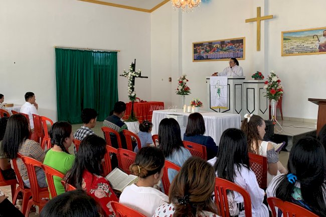 Petugas dan Warga Binaan Lapas Perempuan Manado Rayakan Paskah dengan Sukacita