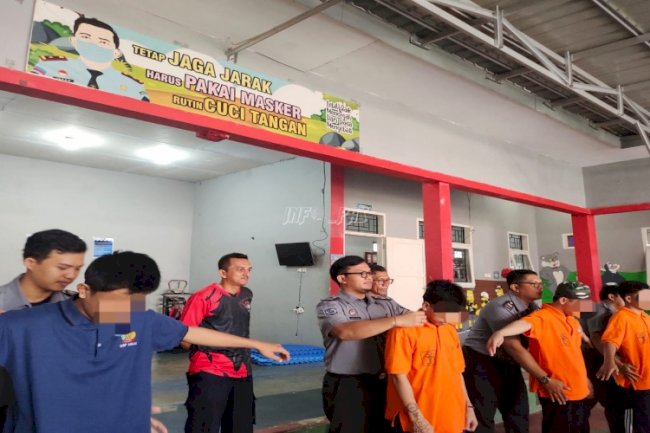 Jamin Keamanan Usai Idulfitri, Petugas LPKA Palu Lakukan Penggeledahan