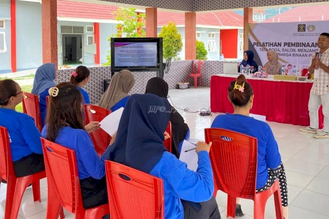 Lapas Perempuan Palu Bekali Warga Binaan dengan Pelatihan Hidroponik