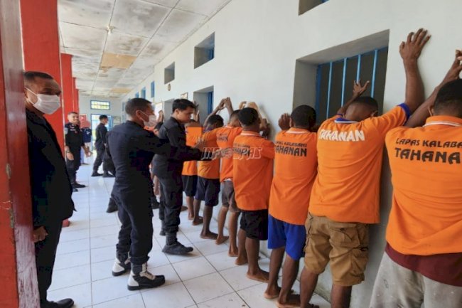 Deteksi Dini Jelang Iduladha, Lapas Kalabahi Gelar Tes Urine dan Penggeledahan