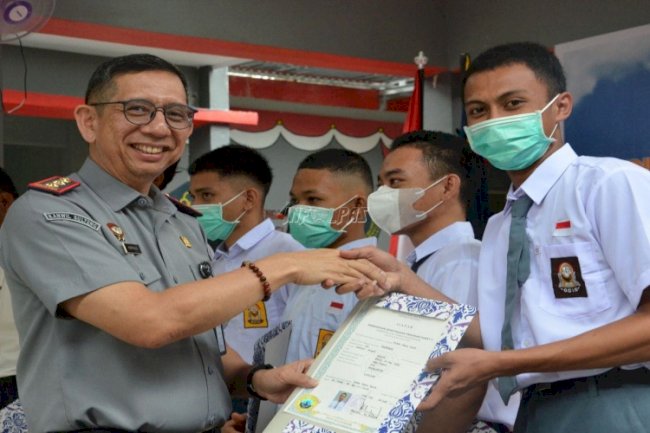 11 Anak Binaan LPKA Palu Lulus Pendidikan Kesetaraan dengan Predikat Memuaskan