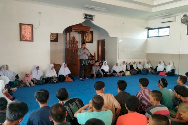 Bina Mental dan Spritual Anak Binaan, LPKA Medan Hadirkan MT. Raudhatul Jannah