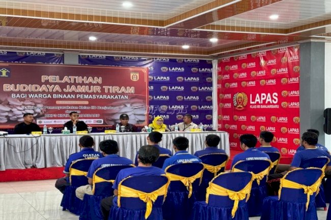 Lapas Banjarbaru dan DKP3 Banjarbaru Gelar Pelatihan Budidaya Jamur Tiram bagi Warga Binaan