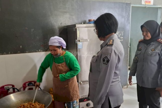 Direktur Tikers Pemasyarakatan Sambangi Lapas Perempuan Palu dan Rutan Palu