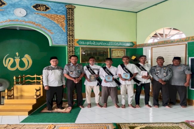 5 Warga Binaan Lapas Tahuna Terima Sertifikat Dirosa