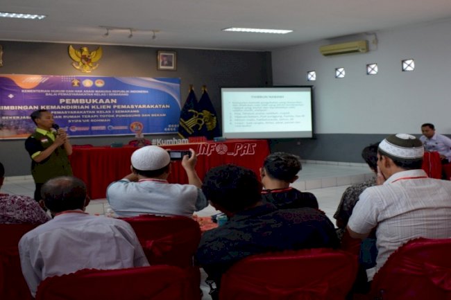 Klien Bapas Semarang Antusias Pelajari Terapi Bekam
