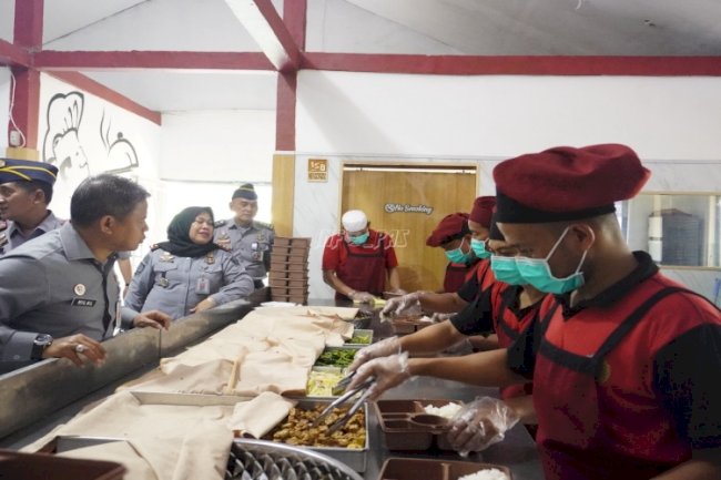 Klinik Pratama dan Dapur Lapas Narkotika Karang Intan Tuai Apresiasi Dirwatkeshab