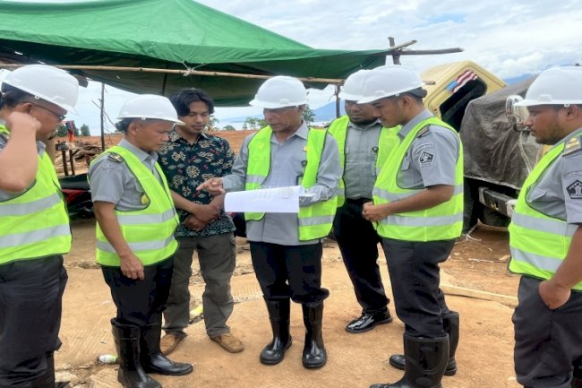 Kalapas Dampingi Kakanwil dan Kadivpas Papua Barat Tinjau Lahan Relokasi Lapas Maonkwari