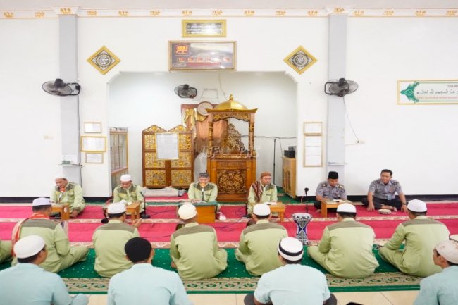 Maulid Habsyi di Lapas Narkotika Karang Intan Bina Spiritual Warga Binaan