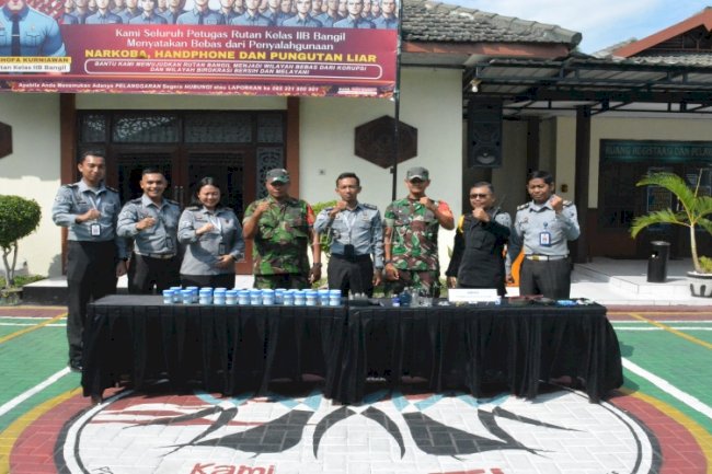 Tingkatkan Keamanan dan Cegah Narkoba, Rutan Bangil Sidak Blok Hunian dan Gelar Tes Urine