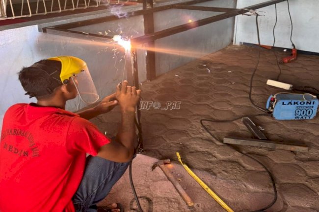 Antusiasme Anak Binaan LPKA Medan Ikuti Praktik Pengelasan