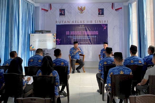 Rutan Sinjai Tingkatkan Kompetensi Petugas Lewat Pelatihan Kehumasan dan Keprotokolan 