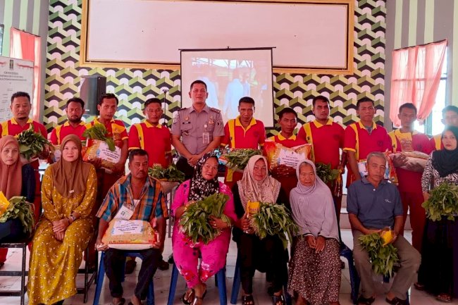 Lapas Labuhan Bilik Panen Raya dan Salurkan Bantuan kepada Masyarakat
